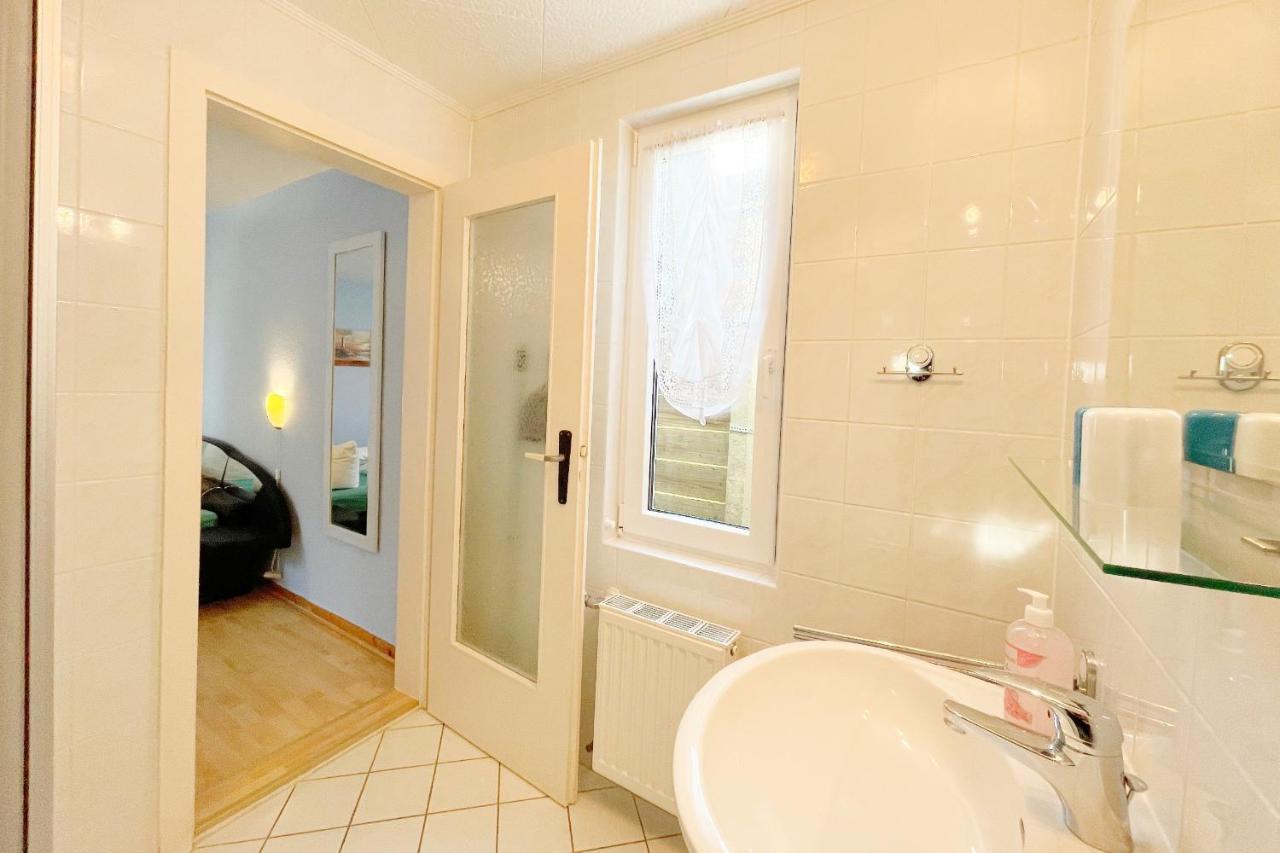 Bungalow Bergstrasse 3 Ferienwohnung 2 Kölpinsee 외부 사진